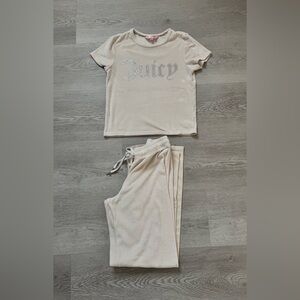 Juicy Couture Cream Velour Sleepwear size small